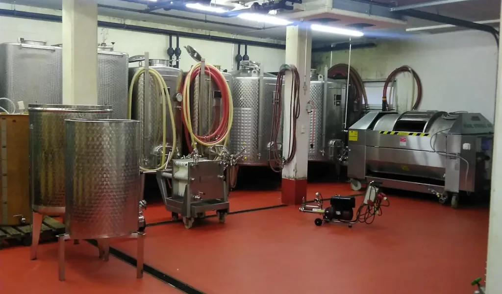 BOSCIORO_INTERNO CANTINA